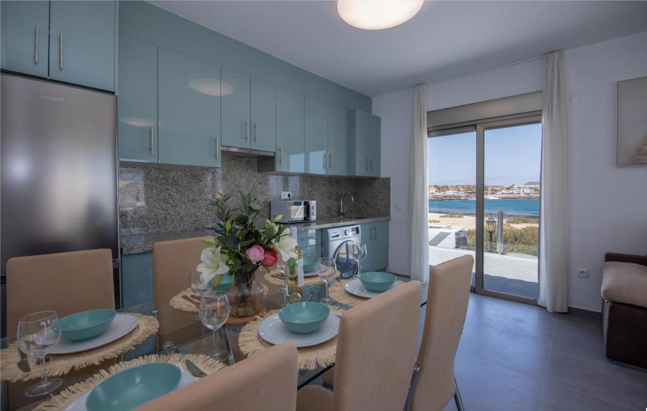 Apartment Holiday 5 Beachfront Corralejo By Holidays Home Εξωτερικό φωτογραφία